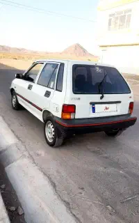 هاچبک مدل۱۳۷۷ درحد
