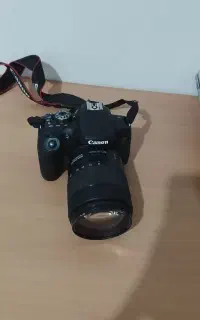 دوربین کانن 750D