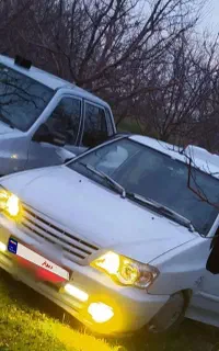 پراید و لاستیک هانکوک سایز ۱۵ و زیرپایی موکتی‌