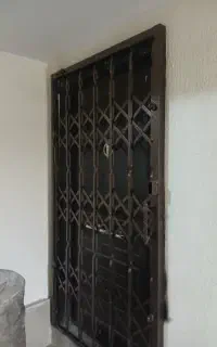 درب آکاردئون حفاظ