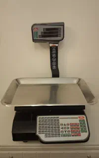 ترازو دیجیتال محک