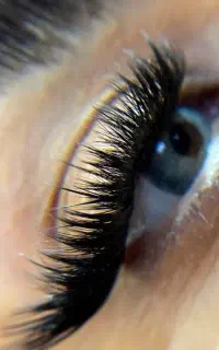 مژه مدل با تخفیف ۵۰ درصدی