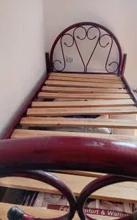 تخت تک نفره فلزی با کف نراد