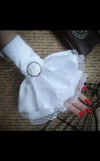 خیاط و طراح دوخت انواع اکسسوری مچ شیک و فانتزی