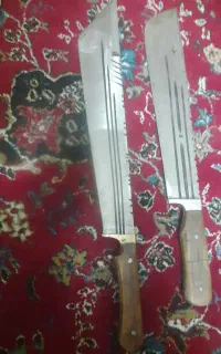 دوعدد ساطور