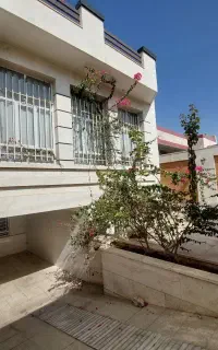 نیمطبقه بلواریاسمن شهرک دانشگاه امامشهر