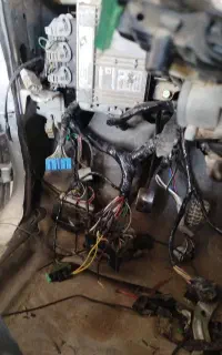 باطریسازی سبک و سنگین شبانه روزی امداد خودرو