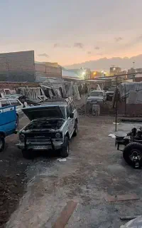تعمیرگاه افرود پاترول رونیز پیکاپ پاژن جیپ لندرور