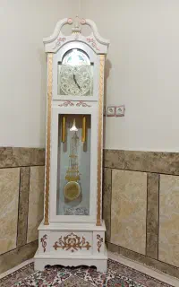 ساعت ایستاده
