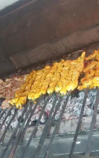 به یک نفر جهت کار درخوراک سرا نیازمندیم