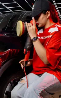 واکس و پولیش و سرامیک خودرو