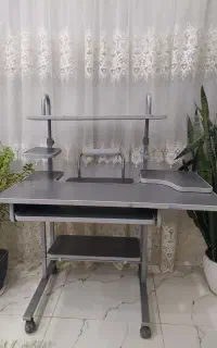 میز کامپیوتر