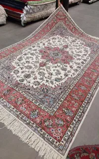 فرش دستباف(بساک)جفت ۶ متری ۸۴۰ تن اعلای اردکان