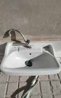 شیر رو شویی باری سرویس بهداشتی