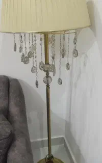 آباژور پایه دار
