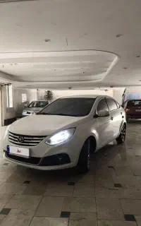 جک j4 مدل 1403 در حد