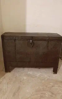 صندوق قدیمی سالم