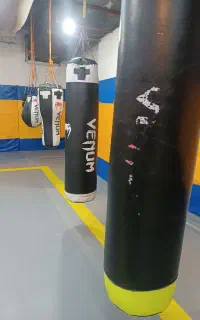 باشگاه بوکس و آمادگی جسمانی