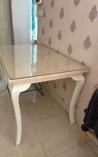 میز ناهار خوری
