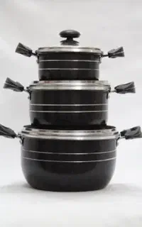 سه قابلمه گرانیتی