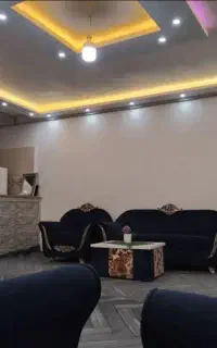 سوییت دوخوابه تمیز با پارکینگ و مرکز شهر