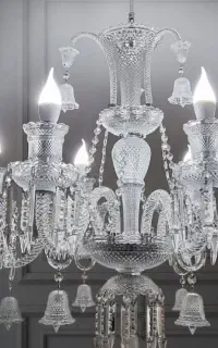 لاینر  باکارات ۱۲ شاخه دو پایه. و لوستر ۶و۸ شاخه