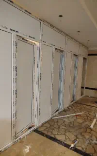 تولید درب و پنجره UPVC و توری کشویی