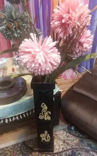 گل و گلدان