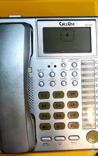 3عدد تلفن رومیزی