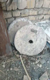 سنگ آسیاب محکم و قدیمی