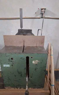 اره المینیوم بر صندوقی