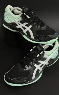کفش اورجینال کارکرده تمیز Skecherz آدیداس