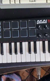 میدی کنترلر Akai Mpk Mini