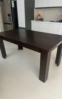 میز نهارخوری
