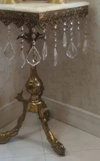 میز خاطره برنز