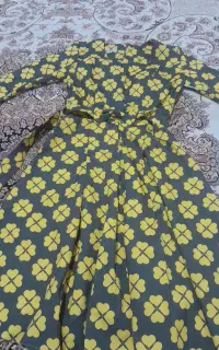 لباس دختر نوجوان ، در حد نو،اهدایی