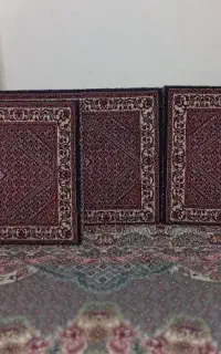 پشتی کاملا سالم و تمیز