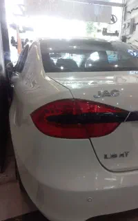 جک J5 مدل ۹۵ درحد بدون ضعف