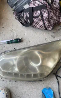 شفاف سازی تخصصی چراغ خودرو به صورت سیار و در محل