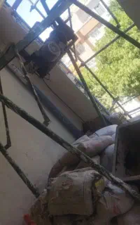 بالابرساختمان اکاسیف سینگ و شیر اشپزخانه