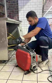 لوله‌باز‌کنی‌تشخیص‌ترکیدگی‌چاه‌بازکن‌فنر‌زن