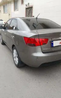 کیا سراتو 2010 وارداتی