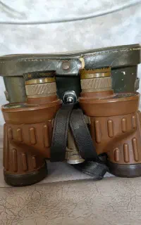 دوربین دوچشمی گلوری