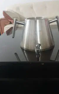 کتری شیر دار کار کرده ۲ تومن