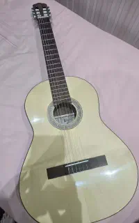 گیتار دوریس