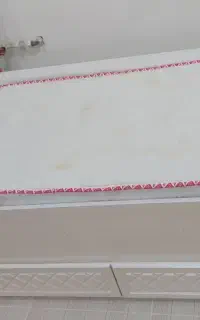 تخت و تشک بهمراه کمد