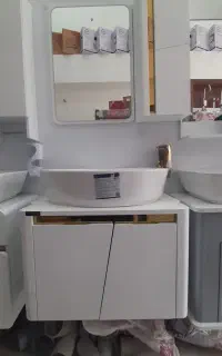 روشویی کابین دار با اینه وباکس