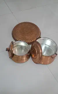 دوعدد قابلمه ویک عدد سینی کاملا نو