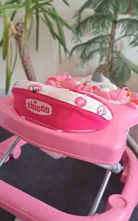 روروئک و کریر برند chiccoچیکو