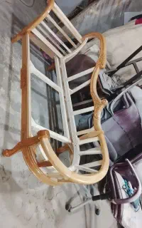 رنگ‌کاری مبل و صندلی و مصنوعات...